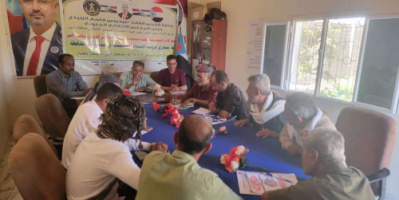 انتقالي أبين يعقد لقاءً تشاورياً مع رؤساء الأقسام التنظيمية في مديريات المحافظة