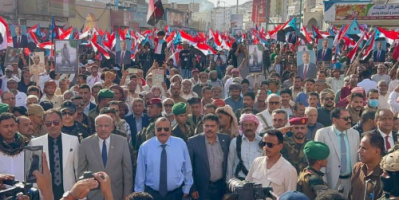 حضرموت تحيي الذكرى التاسعة لتحرير ساحل حضرموت بمليونية "حضرموت أولًا" دعمًا للنخبة الحضرمية