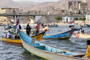عرض بحري في المكلا احتفاءً بالذكرى التاسعة لتحرير ساحل حضرموت