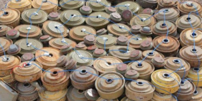 نزع 1,488 لغم وعبوة حوثية في الاسبوع الرابع من أبريل