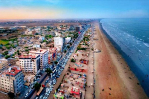 وفاة شخصين اختناقًا داخل سيارتهما على الساحل بعدن