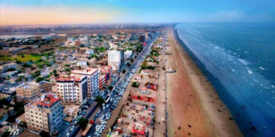 وفاة شخصين اختناقًا داخل سيارتهما على الساحل بعدن