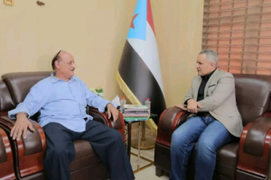 نائب رئيس الهيئة الوطنية للإعلام يشيد بجهود الدكتور الخلاقي في توثيق التراث الجنوبي