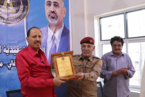 انتقالي الضالع يكرم الشخصية الوطنية “عبدالقوي الشاعري” تقديراً لمواقفه الوطنية المشرفة