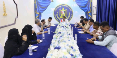 انتقالي حضرموت يرفض سياسة حرب الخدمات ويؤكد وقوفه إلى جانب المواطنين