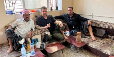 رئيس تنفيذية انتقالي شبوة يطمئن على صحة اللواء عادل المصعبي