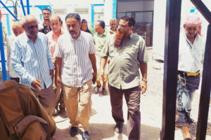 رئيس انتقالي أبين يتفقد مستوى الخدمات الطبية بالمستشفى الريفي في زنجبار
