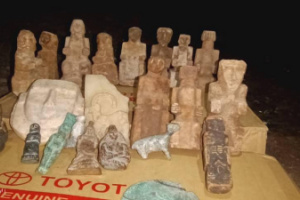 قوات العمالقة الجنوبية تحبط عملية تهريب آثار في باب المندب