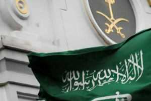فرصة ذهبية للمغتربين: السعودية تُطلق تأشيرة عمل مؤقتة “مجانية”.. حلم الهجرة يتحقق!