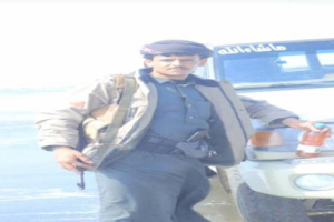 دماء على بوابة رداع: الحوثي يغتال شاب من شبوة بوابل من الرصاص مع إثنين في نقطة تفتيش