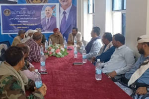 العميد مهدي يلتقي عدد من المشائخ والأعيان من أبناء منطقة مريس بالضالع