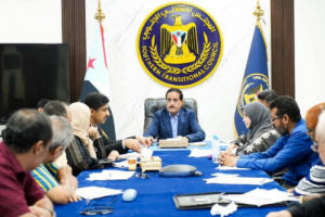 الأمانة العامة تستعرض تقريري الأداء والانضباط الوظيفي لدوائرها خلال شهر مايو