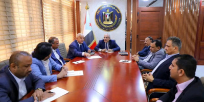 لجنة الطوارئ تواصل عقد اجتماعاتها وتثني على جهود رئيس الوزراء