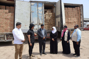 الدائرة الطبية للقوات المسلحة تُدشّن توزيع محاليل وريدية للمراكز الطبية في عموم محافظات الجنوب