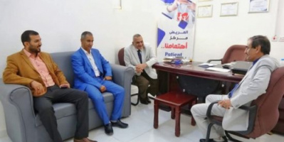 نائب محافظ شبوة يطلع على خطط تطوير مستشفى بن زايد