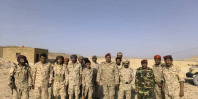 رئيس عمليات لواء حضرموت يتفقد مواقع اللواء ونقاطه العسكرية