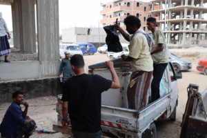 مؤسسة إمكان للتنمية توزع لحوم اضاحي العيد في العاصمة عدن..