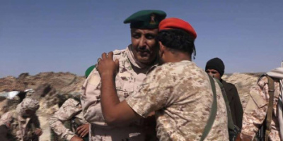 قائد اللواء الخامس حماية رئاسية يزور أبطال الجبهة في الحد بيافع ويشيد بجاهزيتهم العالية
