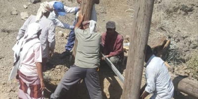 مدير عام الشعيب يوجّه بإعادة خطوط التيار الكهربائي للمديرية