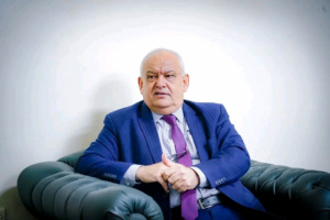 مساء الخير جنوبنا الحبيب مساء الخير ياعدن ..  مالهذا خرجنا !