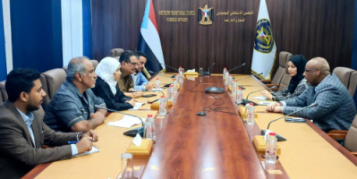 المجلس الانتقالي الجنوبي يبحث مع مكتب الأوتشا التدخلات الإنسانية العاجلة لنازحي قرية قرين بالمسيمير