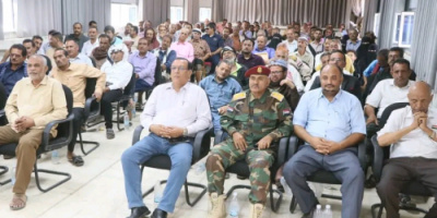لقاء موسع في الضالع يناقش التحديات الخدمية وجهود متابعة المشاريع المتعثرة