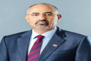 الرئيس الزُبيدي ينعي قائد كتيبة الدبابات بمحور الغيضة