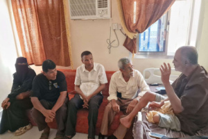 انتقالي دارسعد يتفقد أحوال عدد من الكوادر التربوية المقعدة بالمديرية