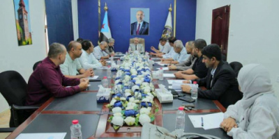 الهيئة الوطنية للإعلام الجنوبي تعقد اجتماعها الدوري برئاسة اليافعي