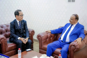 وزير النقل يستقبل السفير الياباني لدى بلادنا