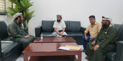 مدير دائرة العلاقات العامة بالحزام الأمني يلتقي نائب وزير الأوقاف ومدير صندوق النظافة بعدن