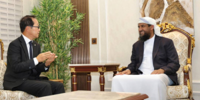 المحرّمي يبحث مع السفير الياباني سبل تعزيز العلاقات الثنائية في مختلف المجالات