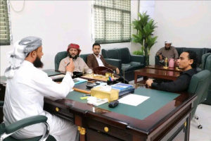 نائب وزير الاوقاف يبحث مع رئيس انتقالي العاصمة عدن تعزيز التعاون 