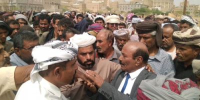 رئيس انتقالي شبوة ينجح في عقد صلح قبلي في المصينعة