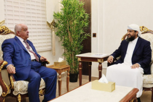 المحرّمي يطّلع على إصلاحات الخدمة المدنية ويوجّه بتسريع صرف العلاوات لموظفي الدولة