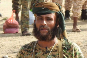 في موكب جنائزي مهيب.. تشييع جثمان القيادي في المقاومة الجنوبية علوي دعمك البركاني بأبين