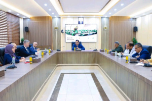 الوزير السقطري يبحث مع وفد من البنك الدولي مشاريع الزراعة والأمن الغذائي في بلادنا