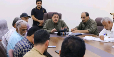 مدير أمن العاصمة عدن يعقد اجتماعا أمنيا ويشدد على تعزيز ومضاعفة الجهود الأمنية