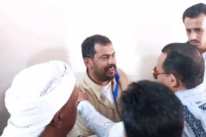 انتقالي حضرموت يؤدي واجب العزاء لأسرة الأشقاء الذين تعرضوا للغرق في سواحل المكلا