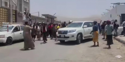 البرلماني اليمني منتهي الصلاحية ومحاولاته الفاشلة في إعادة نشاطه المنبوذ بالجنوب (تقرير)
