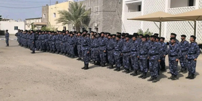 مدير أمن العاصمة عدن يستقبل الدفعة السابعة من منتسبي البرنامج التأهيلي الأمني 