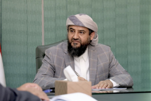 المحرّمي يطلع على أوضاع الخطوط الجوية اليمنية ويؤكد ضرورة النهوض بقطاع الطيران
