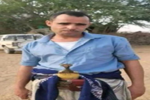 قتله إرضاءً لعمه.. أب يطلق النار على نجله بسبب "لاقط إنترنت" 