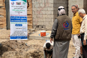 همزة وصال تدشن المرحلة الأولى من مشروع “شبكة صرف صحي آمنة” في منطقة البساتين بدار سعد