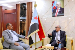الكثيري يطّلع من محافظ سقطرى على الأوضاع العامة في الأرخبيل