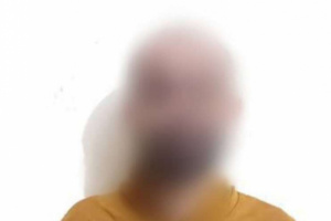 قوات الحزام الأمني بعدن تُحبط عملية تجسس حوثية وتلقي القبض على عنصر استخباراتي خطير