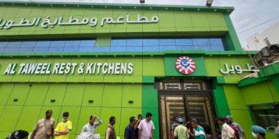 مأمور الشيخ عثمان وسام معاوية ينفذ حملة لإغلاق المطاعم المخالفة للأسعار