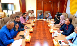 السلطة المحلية في العاصمة عدن تقر رفع حافز المعلمين إلى 50 ألف ريال