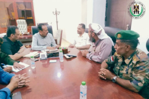 مدير علاقات الحزام الأمني يلتقي مدير عام صندوق صيانة الطرق والجسور في العاصمة عدن