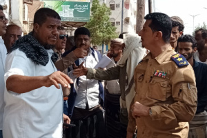 انتقالي زنجبار والسلطة المحلية ينفذان حملة رقابية لضبط الأسعار بالمديرية